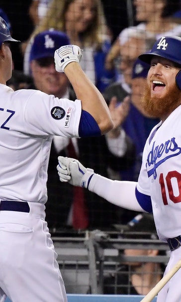 Hernandez hits grand slam in Dodgers' 9-0 rout of Giants
